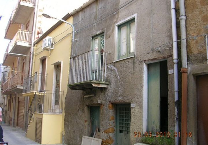 Byhus i Cianciana, Agrigento, Cianciana - € 7.000 | Ref: Salvo Crispi - foto 1